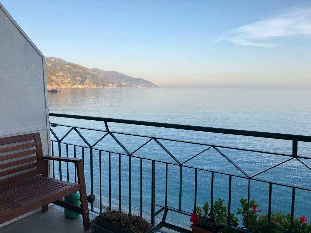 Bea'S Apartment - The Window To The Sea - Seafront Μοντερόσο αλ Μάρε Εξωτερικό φωτογραφία